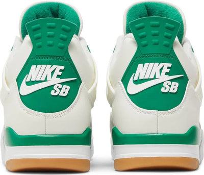NIKE SB X AIR JORDAN 4 RETRO SP ‘PINE GREEN’