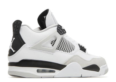 AIR JORDAN 4 RETRO ‘MILITARY BLACK’